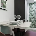 Italianway Collection - Corso Venezia 7 * Милан
